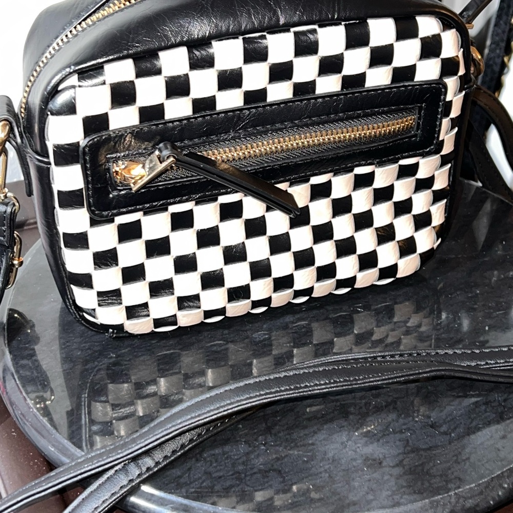 Universal Threads Checkered Crossbody Bag Great C… - image 2